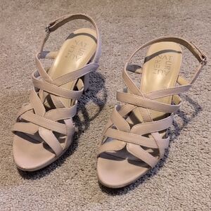 Naturalizer Women's Beige Strappy Sandals